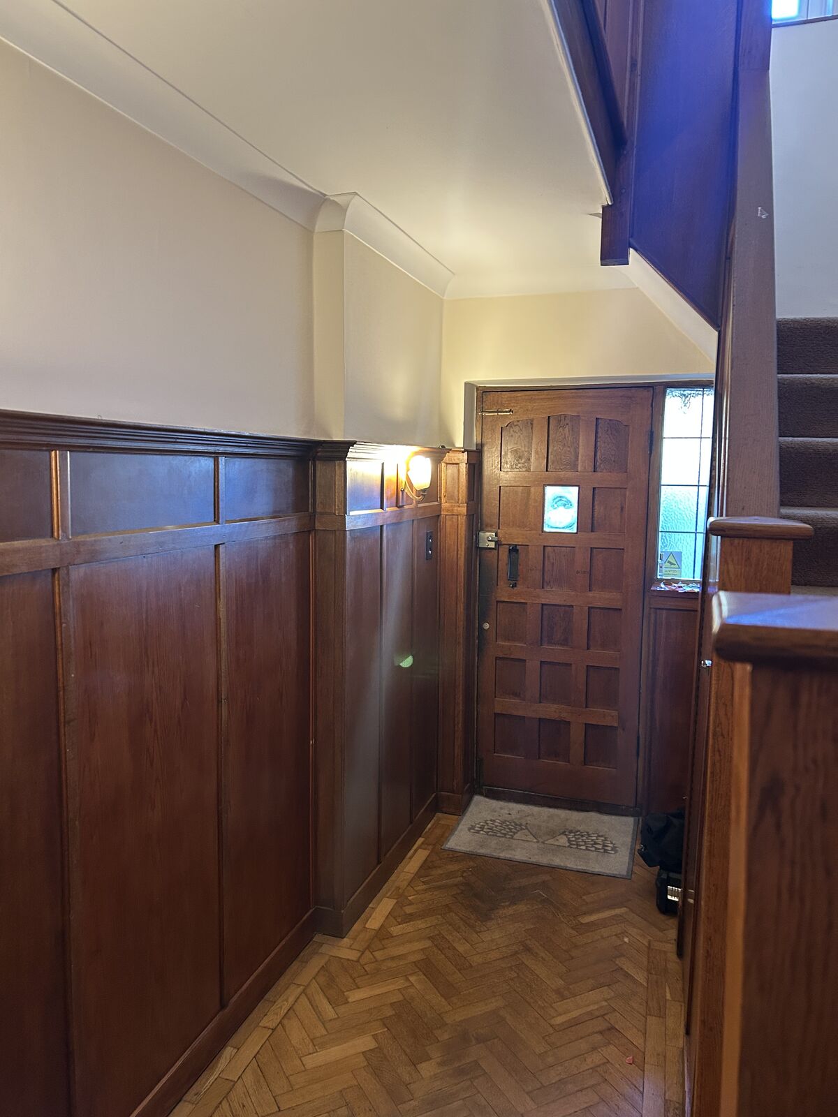 Woodwork and panelling finished by A1 Decorating in London