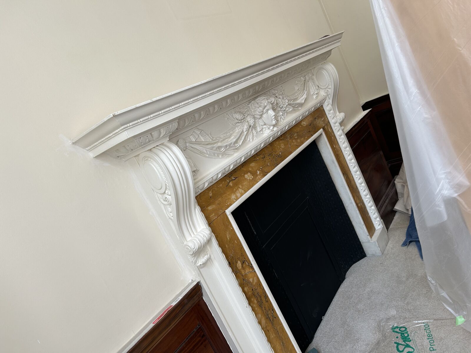 Woodwork and panelling finished by A1 Decorating in London