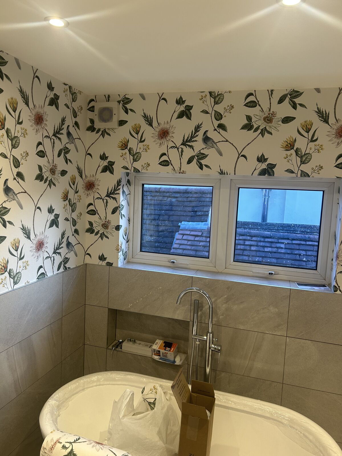 Kitchen and bathroom decorating by A1 Decorating in London