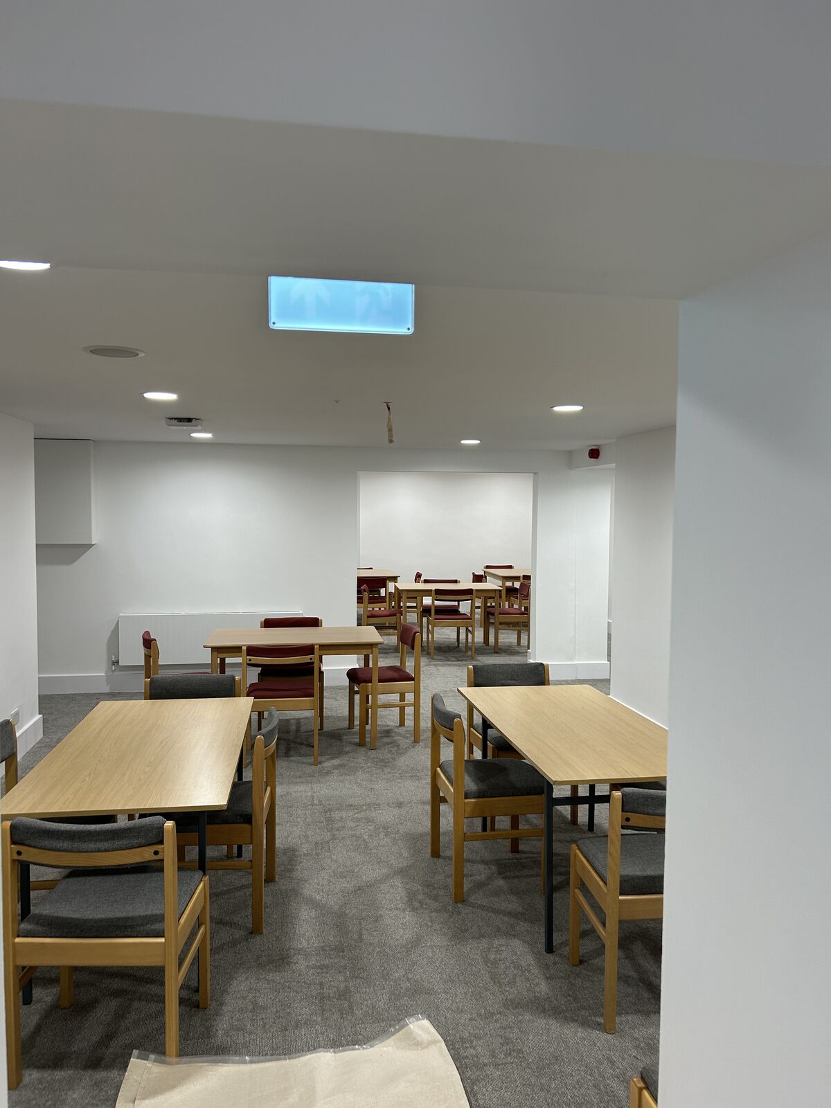 Interior painting and decorating project completed by A1 Decorating in London