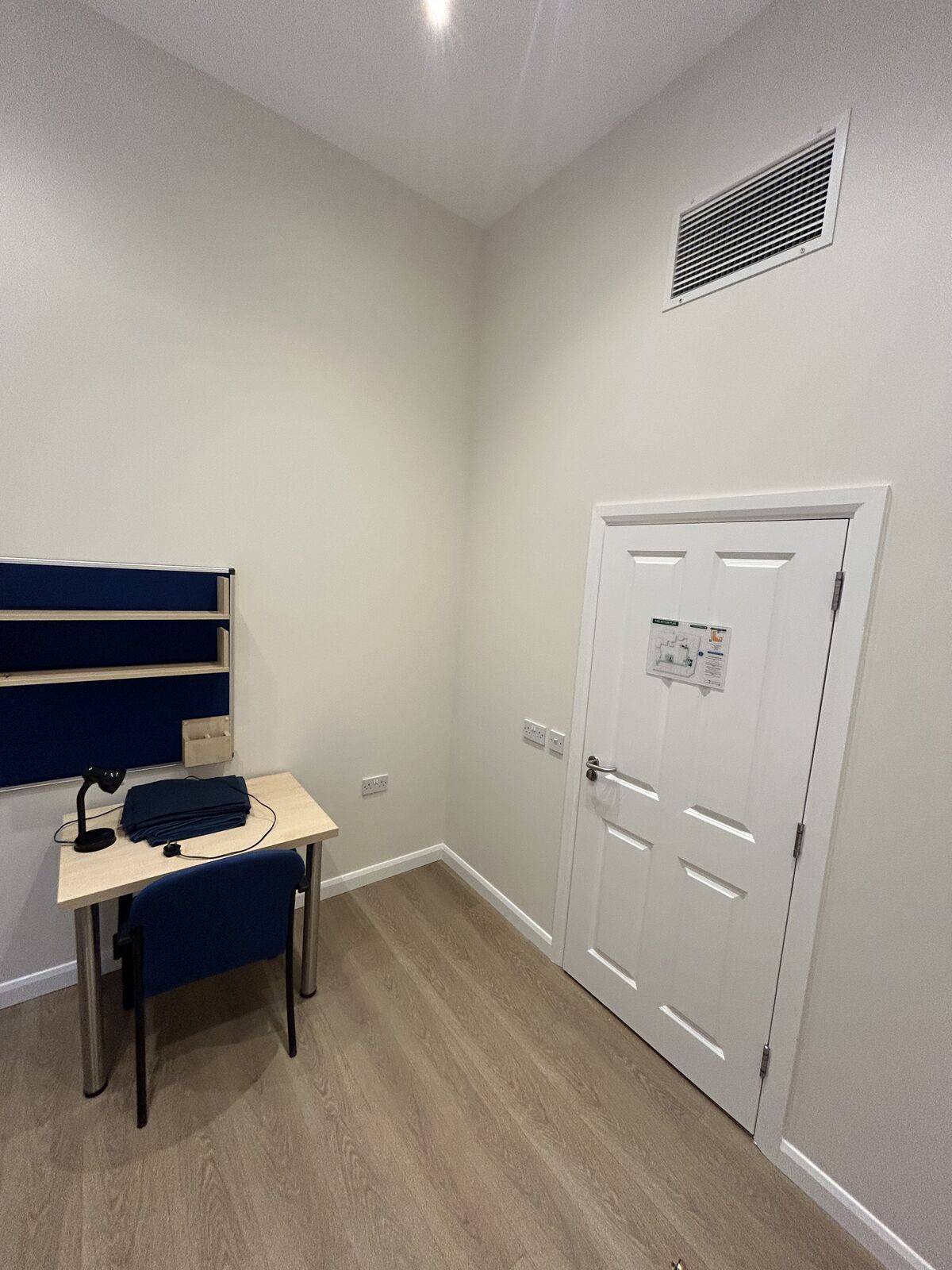 Interior painting and decorating project completed by A1 Decorating in London