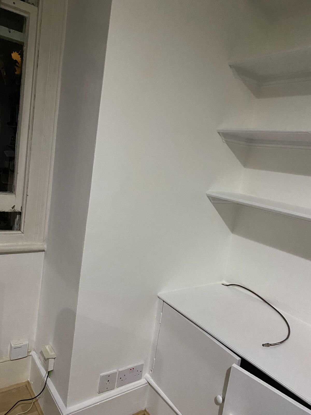 Interior painting and decorating project completed by A1 Decorating in London