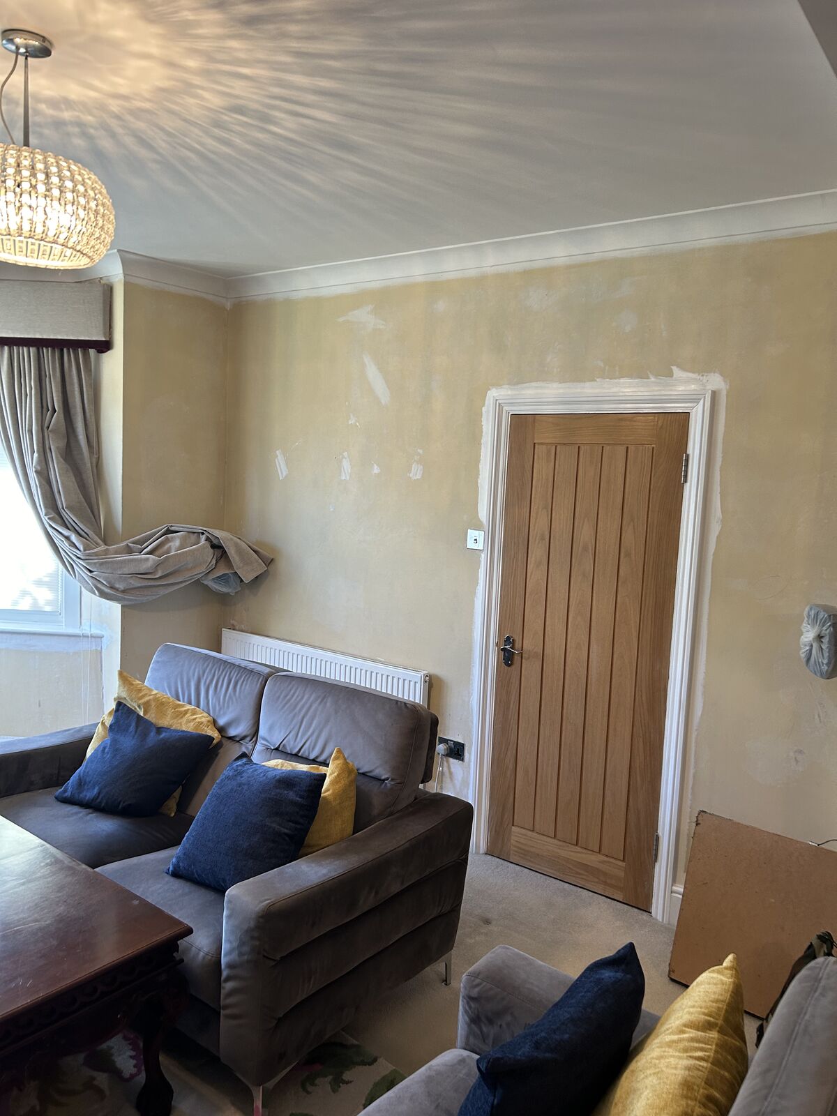 Interior painting and decorating project completed by A1 Decorating in London