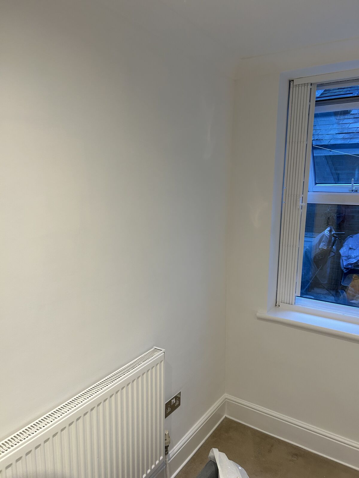 Interior painting and decorating project completed by A1 Decorating in London